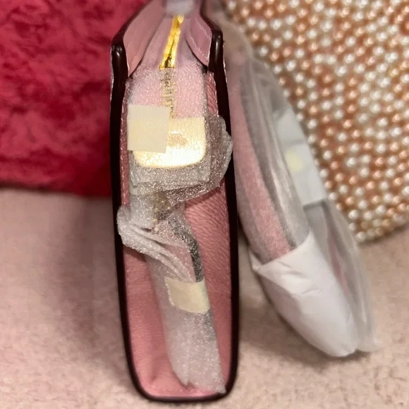 NEW Coach Slim Crossbody Bag in Powder Pink/LM - Picture 3 of 10